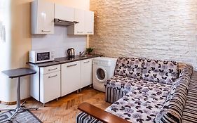 2 Rooms Central Anna Apartment